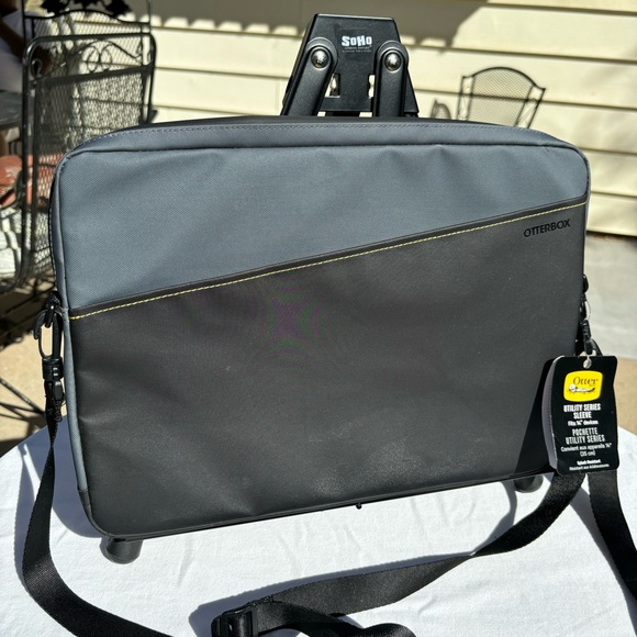 OtterBox Utility Series - Notebook sleeve - 14" - black - Picture 2 of 10